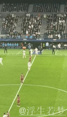 姆巴佩大四喜助皇马4-3逆转，欧冠创33年新纪录获满分评价。